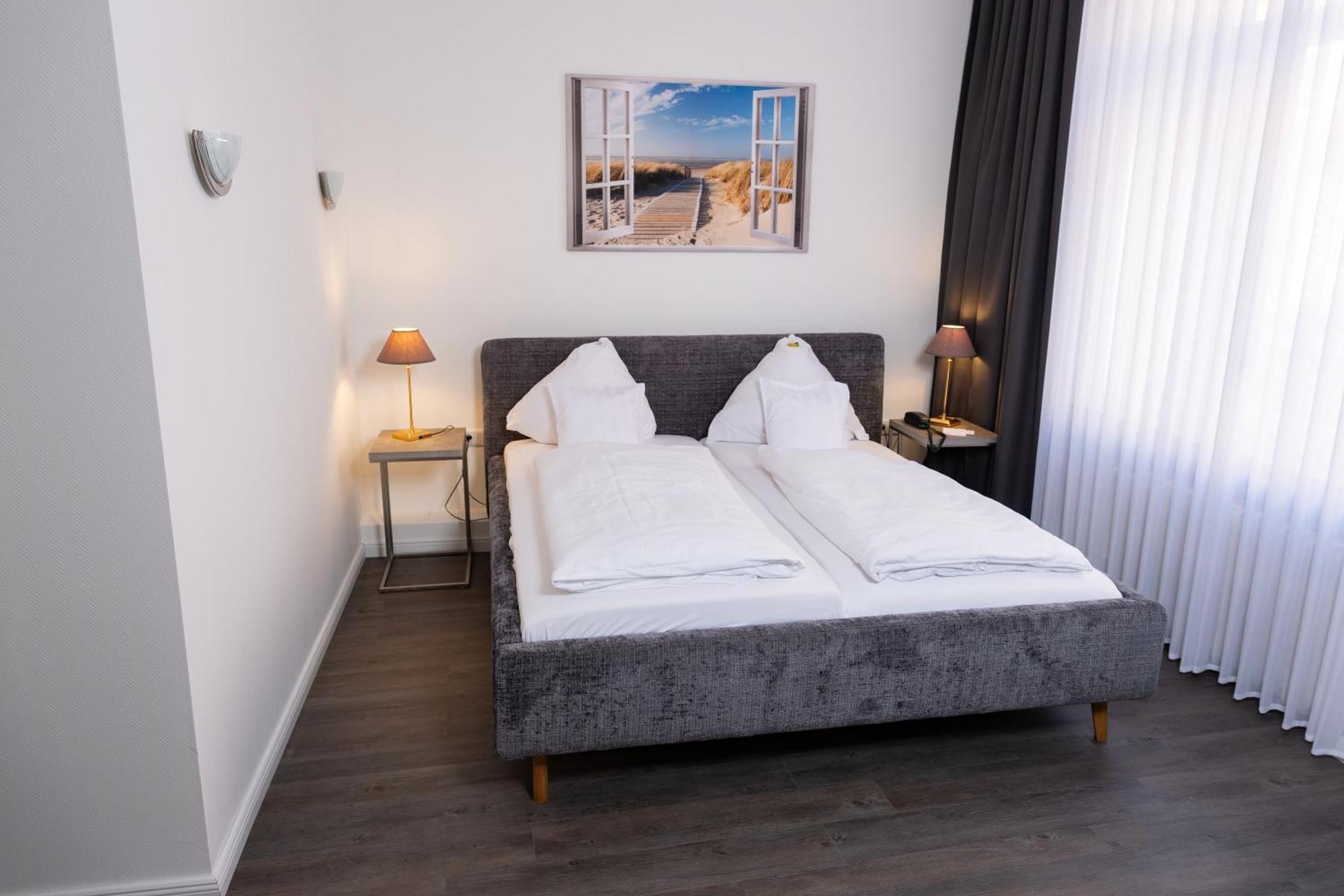 Hotel Alpha Hannover Exterior photo